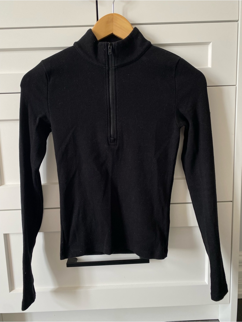 Women Fitted Black Half-Zip Mock Neck Long Sleeve Top